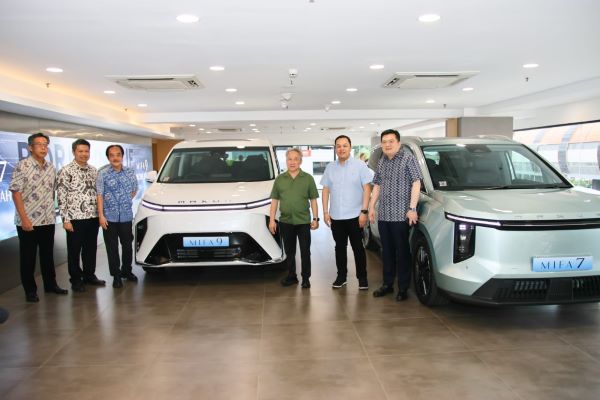 Resmikan Dealer Pertama, Maxus hadirkan Inovasi MPV Premium Resmikan Dealer Pertama, Maxus hadirkan Inovasi MPV Premium