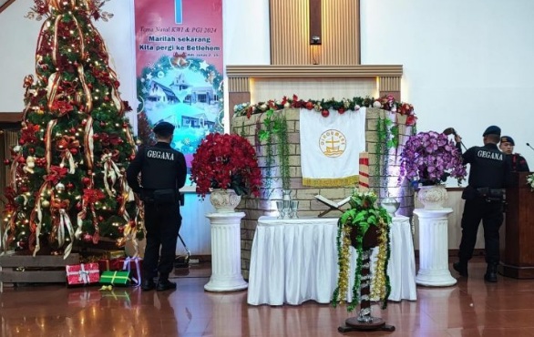 Tim Gegana sterilisasi 13 gereja di Jakarta Timur 
