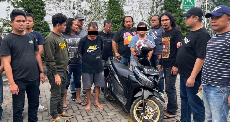 Polisi tangkap dua pelaku pencurian dana KPU Langkat sebesar Rp150 juta Polisi tangkap dua pelaku pencurian dana KPU Langkat sebesar Rp150 juta