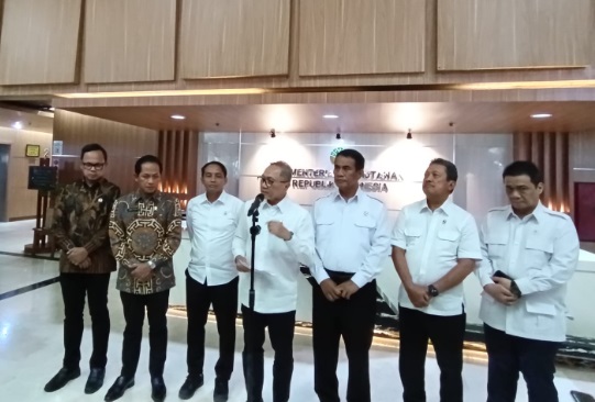 Menhut dukung target swasembada pangan RI 2027 lewat perhutanan sosial Menhut dukung target swasembada pangan RI 2027 lewat perhutanan sosial
