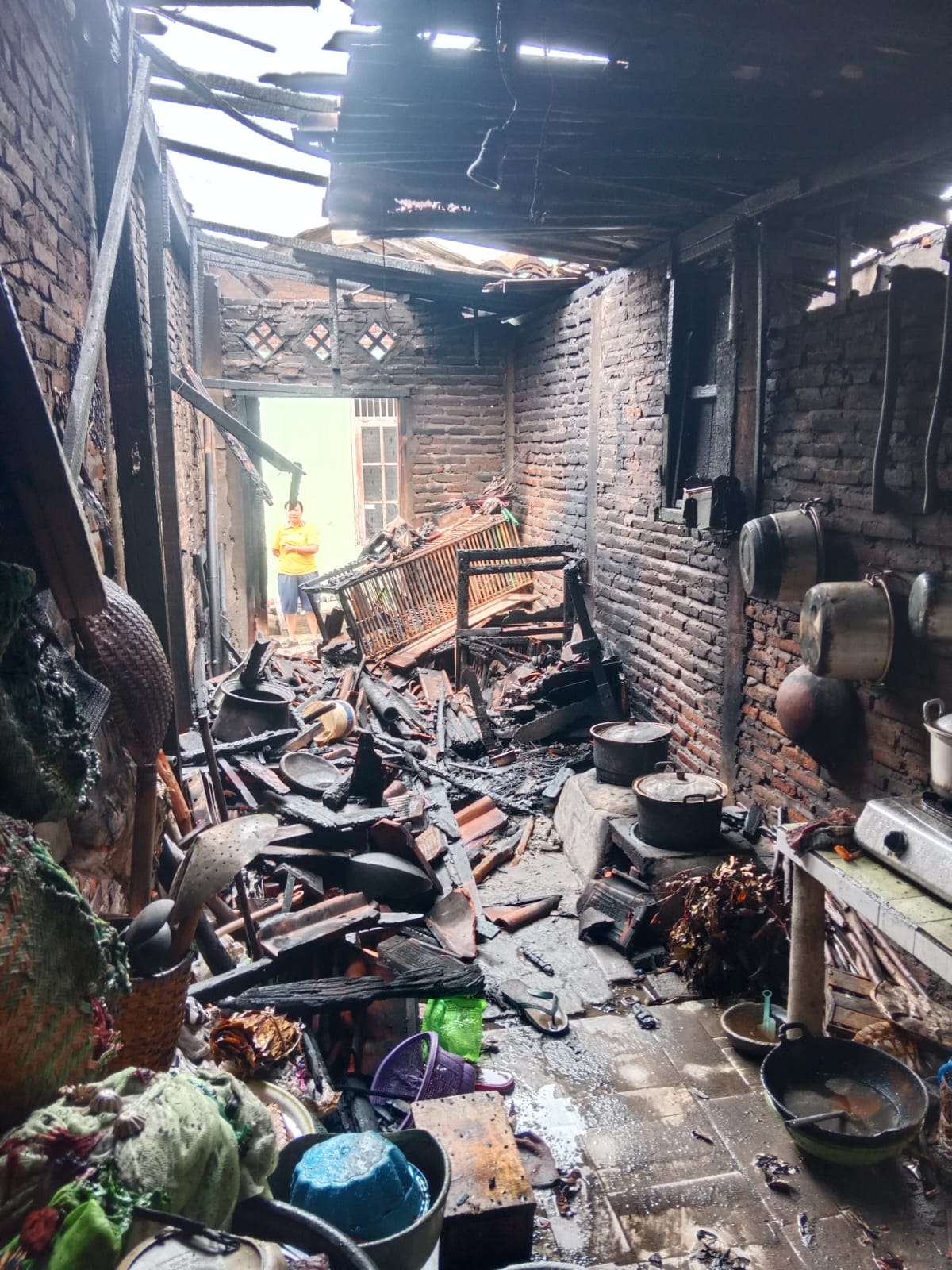 Ditinggal ke sawah, rumah warga Ambarawa terbakar Ditinggal ke sawah, rumah warga Ambarawa terbakar