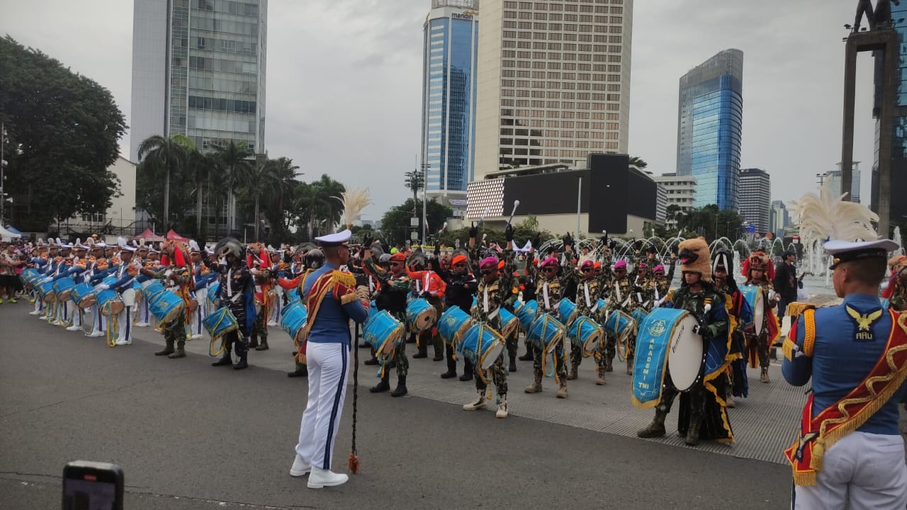 Perebutkan piala Panglima TNI, Kodam Jaya gelar kompetisi marching band di CFD Perebutkan piala Panglima TNI, Kodam Jaya gelar kompetisi marching band di CFD