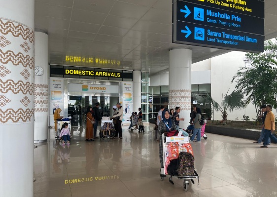 Sepekan Posko Nataru, lonjakan penumpang hingga 12.000 pax di Bandara Syamsudin Noor Sepekan Posko Nataru, lonjakan penumpang hingga 12.000 pax di Bandara Syamsudin Noor