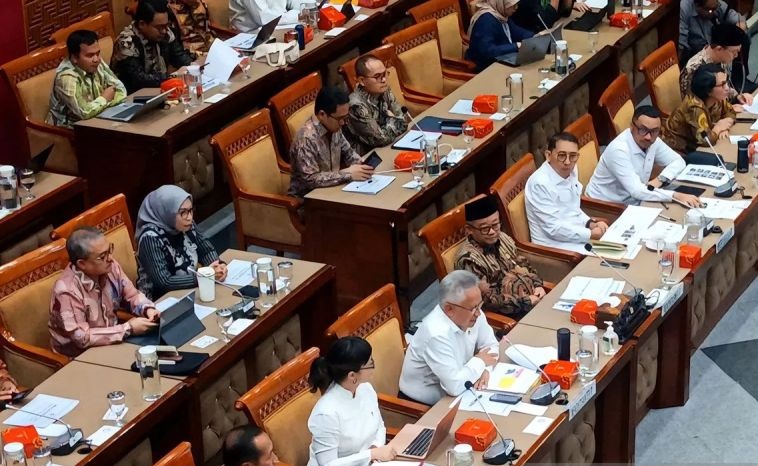 Komisi X DPR RI dorong pemerataan distribusi guru jangkau daerah 3T Komisi X DPR RI dorong pemerataan distribusi guru jangkau daerah 3T