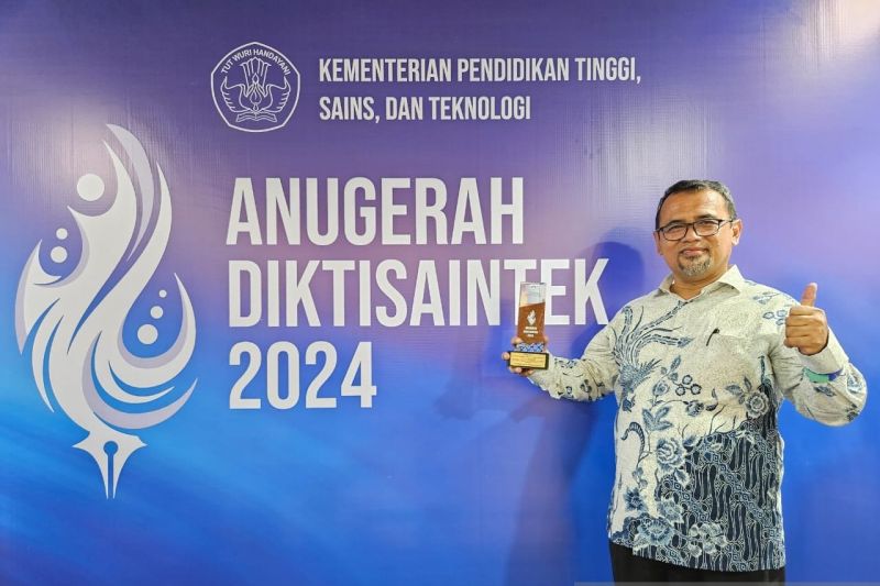 UIKA Bogor raih penghargaan nasional dari Kemendikti Saintek UIKA Bogor raih penghargaan nasional dari Kemendikti Saintek