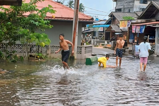BMKG imbau masyarakat pesisir Kepri waspada fenomena banjir rob BMKG imbau masyarakat pesisir Kepri waspada fenomena banjir rob