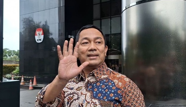 KPK periksa eks Wali Kota Semarang Hendrar Prihadi