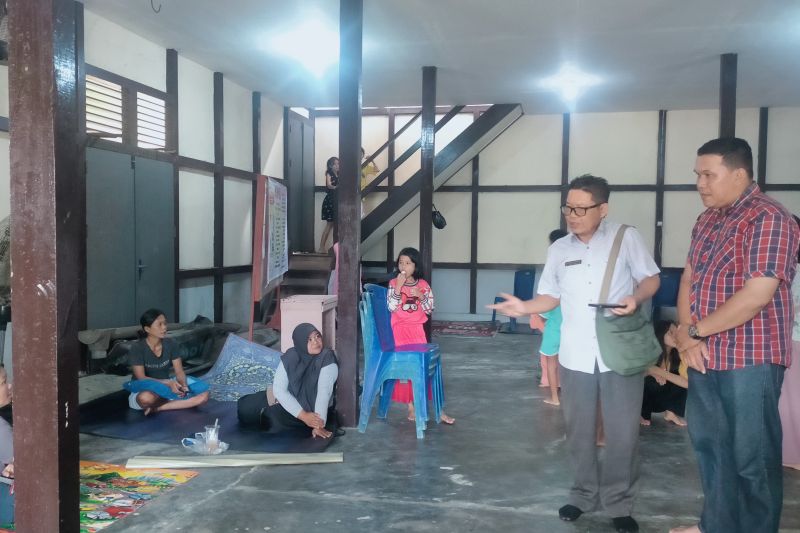 Korban banjir yang dievakuasi di Singkawang bertambah