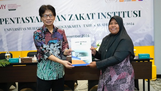 UMY salurkan zakat istitusi Rp1,282 M untuk 93 amal usaha Muhammadiyah UMY salurkan zakat istitusi Rp1,282 M untuk 93 amal usaha Muhammadiyah