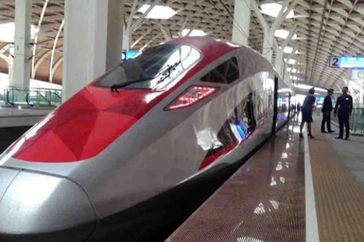 Penjualan tiket Whoosh dari dan menuju Stasiun Karawang telah dibuka