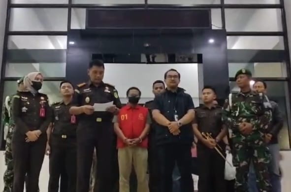 Kejari Cianjur tangkap dua tersangka dugaan korupsi anggaran Kementan Kejari Cianjur tangkap dua tersangka dugaan korupsi anggaran Kementan