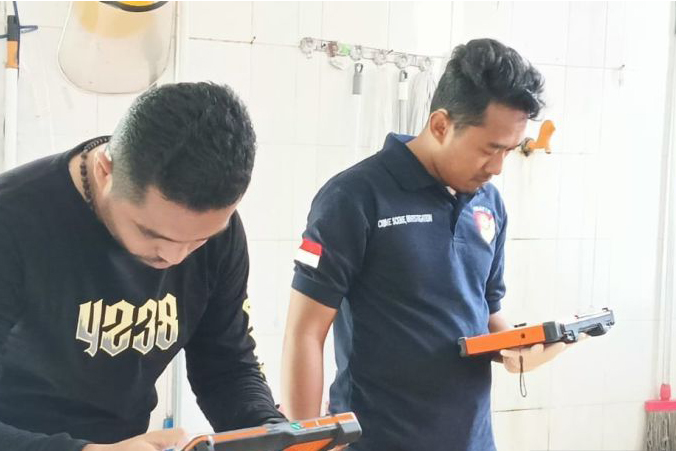 Jasad pria ditemukan di Sungai Cimandiri diduga korban terseret banjir