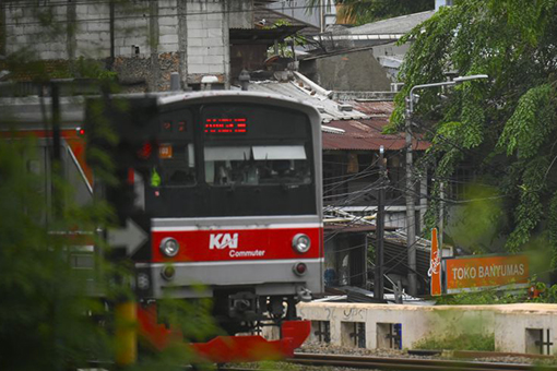 Jalur kereta Tanjung Priok-Jakarta Kota sudah bisa dilalui Jalur kereta Tanjung Priok-Jakarta Kota sudah bisa dilalui