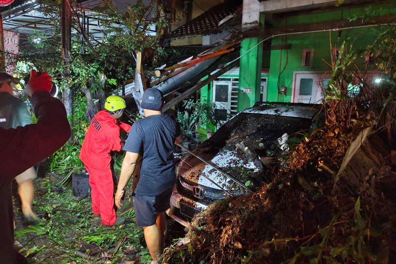 BMKG: Waspadai cuaca ekstrem di Jateng pada 9-11 Desember 2024