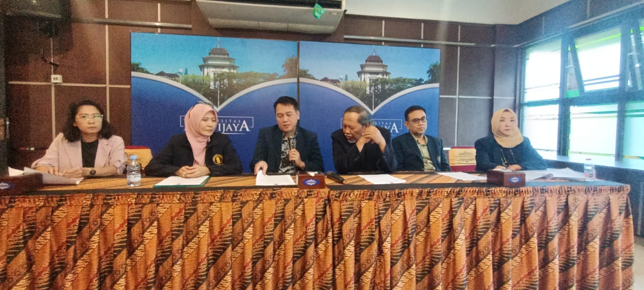 Akhir 2024, UB kukuhkan 5 profesor lintas disiplin ilmu Akhir 2024, UB kukuhkan 5 profesor lintas disiplin ilmu