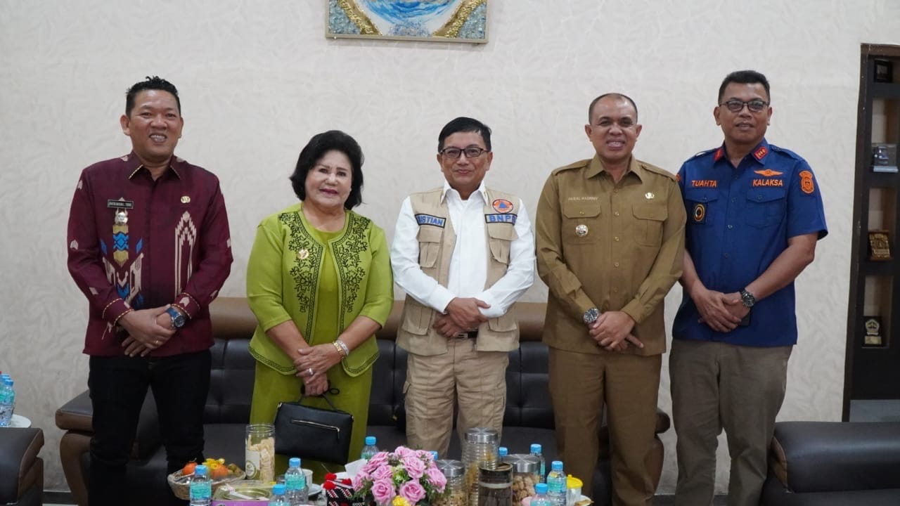 Pj Bupati Langkat laporkan banjir Tanjung Pura dan terima DSP dari BNPB