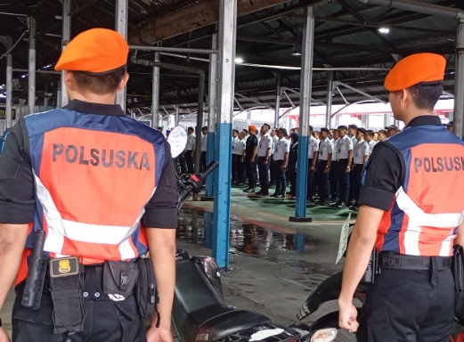 Apel gelar pasukan, KAI Divre II Sumbar utamakan keselamatan selama Nataru Apel gelar pasukan, KAI Divre II Sumbar utamakan keselamatan selama Nataru