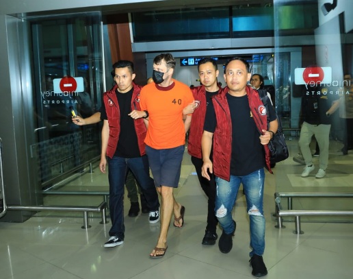 Bareskrim Polri amankan DPO pengendali Clandestine Lab di Bali asal Ukraina Bareskrim Polri amankan DPO pengendali Clandestine Lab di Bali asal Ukraina