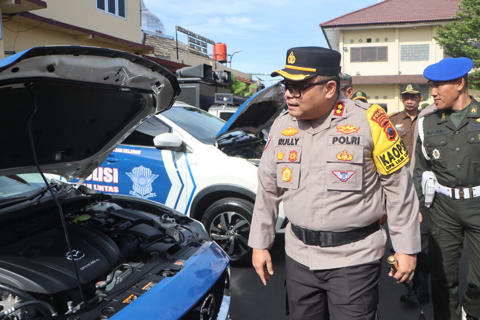 Siap amankan Nataru, Polres Tegal Kota adakan upacara gelar pasukan Siap amankan Nataru, Polres Tegal Kota adakan upacara gelar pasukan