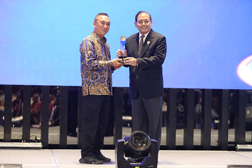Polri raih predikat Informatif pada acara penghargaan KIP 2024 Polri raih predikat Informatif pada acara penghargaan KIP 2024