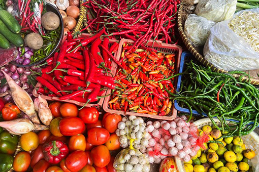 Harga pangan akhir tahun, cabai rawit Rp57.040/kg, gula Rp17.890/kg Harga pangan akhir tahun, cabai rawit Rp57.040/kg, gula Rp17.890/kg