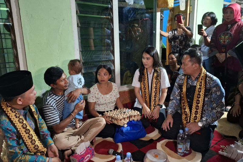 Wamen Kemendukbangga kunjungi keluarga rawan stunting Lampung Tengah