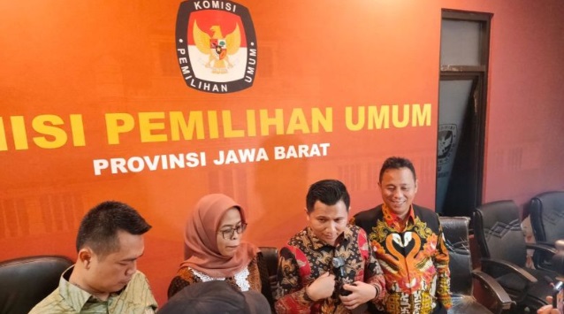 KPU tetapkan Gubernur-Wakil Gubernur Jabar terpilih 15 Desember 2024 KPU tetapkan Gubernur-Wakil Gubernur Jabar terpilih 15 Desember 2024