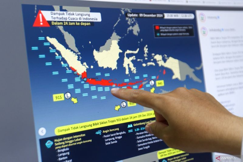 Sebagian besar wilayah RI diprakirakan hujan petir pada Rabu Sebagian besar wilayah RI diprakirakan hujan petir pada Rabu
