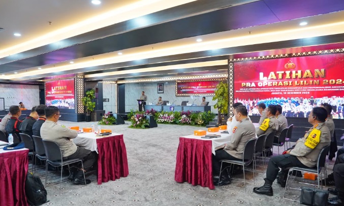 Kakorlantas Polri gelar latihan Pra Operasi Lilin 2024 pengamanan Nataru Kakorlantas Polri gelar latihan Pra Operasi Lilin 2024 pengamanan Nataru
