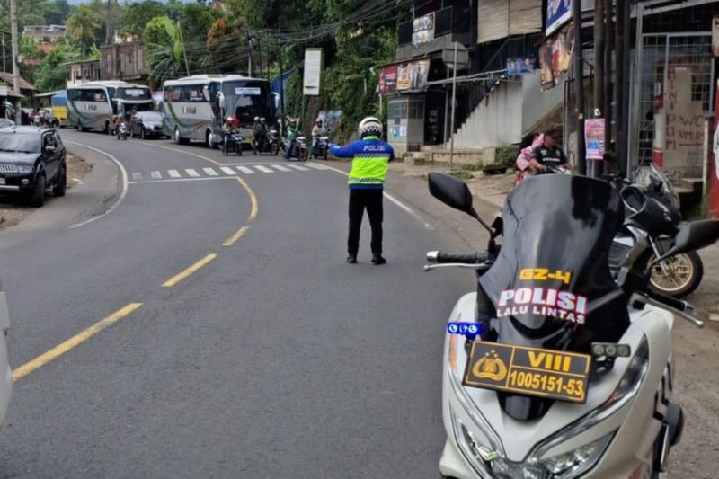 Polres Garut siapkan tim urai kepadatan kendaraan jelang Tahun Baru