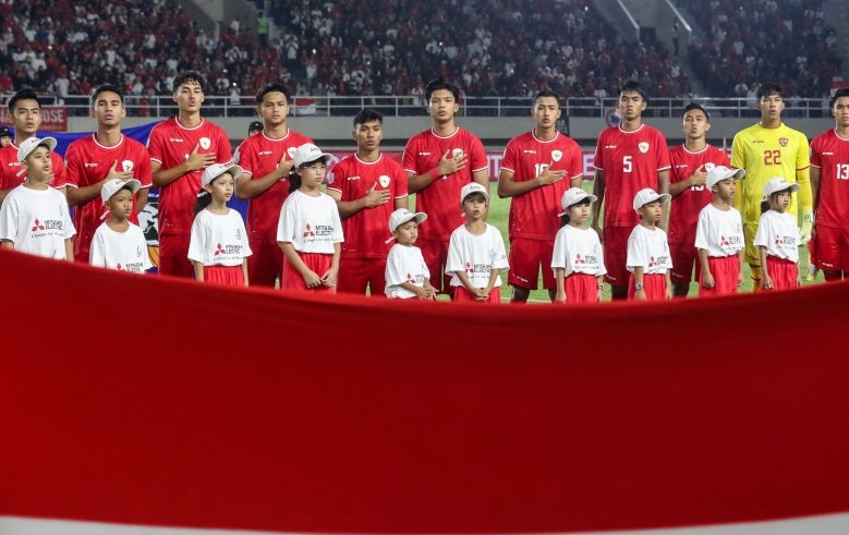 Imbang rasa kalah di Manahan Imbang rasa kalah di Manahan