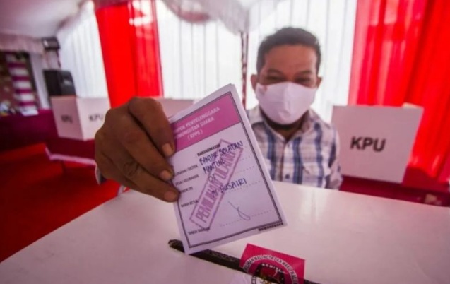 KPU DKI minta masyarakat tunggu hasil rekapitulasi terkait dua putaran KPU DKI minta masyarakat tunggu hasil rekapitulasi terkait dua putaran