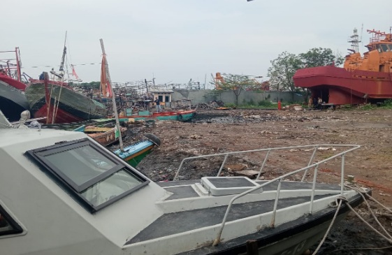 Puslabfor Polda Jateng usut tuntas kebakaran 24 kapal di Pelabuhan Tegal Puslabfor Polda Jateng usut tuntas kebakaran 24 kapal di Pelabuhan Tegal