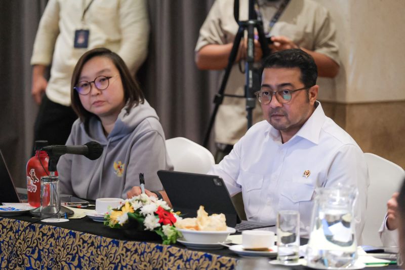 Menteri Ekonomi Kreatif dukung pembentukan asosiasi kreator konten Menteri Ekonomi Kreatif dukung pembentukan asosiasi kreator konten