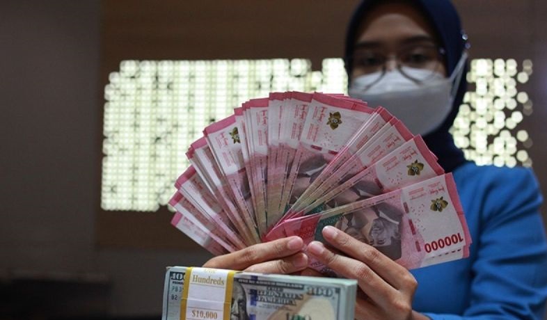 Rupiah pada Jumat pagi melemah jadi Rp16.216 per dolar AS