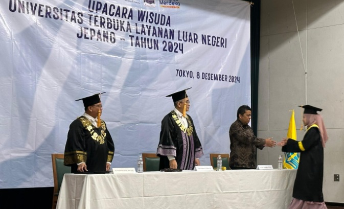 KBRI Tokyo fasilitasi wisuda Universitas Terbuka perdana di Jepang KBRI Tokyo fasilitasi wisuda Universitas Terbuka perdana di Jepang