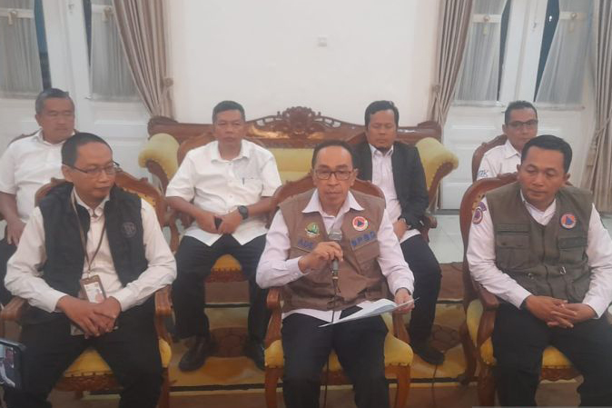Pemkab Sukabumi tetapkan status tanggap darurat bencana selama sepekan Pemkab Sukabumi tetapkan status tanggap darurat bencana selama sepekan