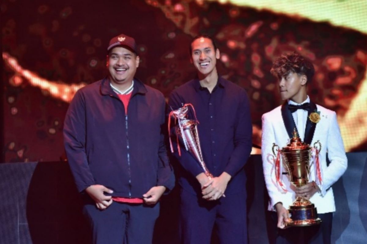 Sean Gelael raih penghargaan dari IMI Sean Gelael raih penghargaan dari IMI