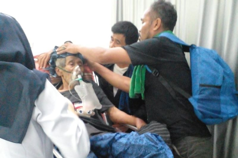 Empat warga Badui dirujuk ke RSUD Banten, satu dilaporkan meninggal Empat warga Badui dirujuk ke RSUD Banten, satu dilaporkan meninggal