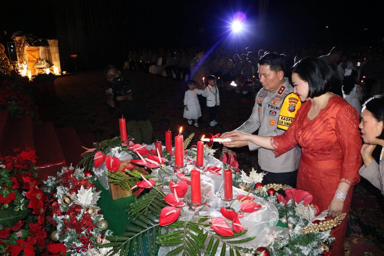 Polda Sulut gelar Ibadah Natal 2024 Polda Sulut gelar Ibadah Natal 2024
