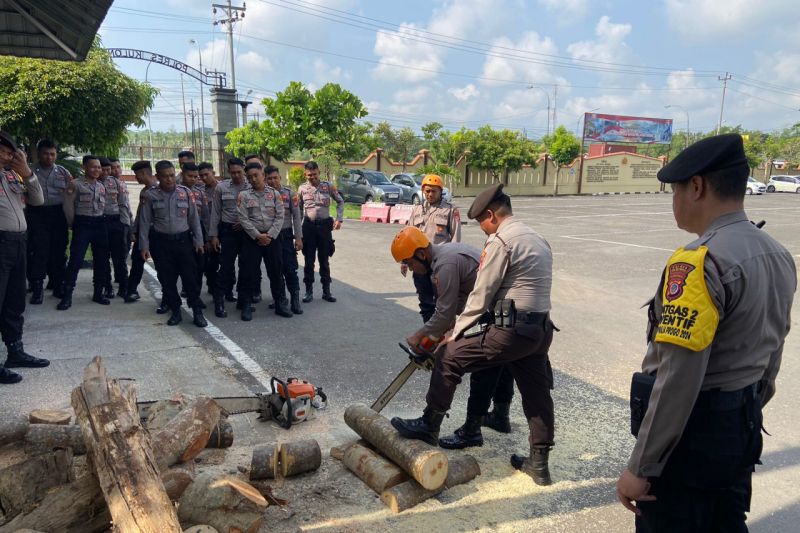 Polres Kulon Progo tingkatkan kesiapan hadapi bencana hidrometeorologi