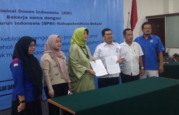KSPSI Bekasi dorong pekerjanya ajukan layanan day care pekerja perempuan KSPSI Bekasi dorong pekerjanya ajukan layanan day care pekerja perempuan