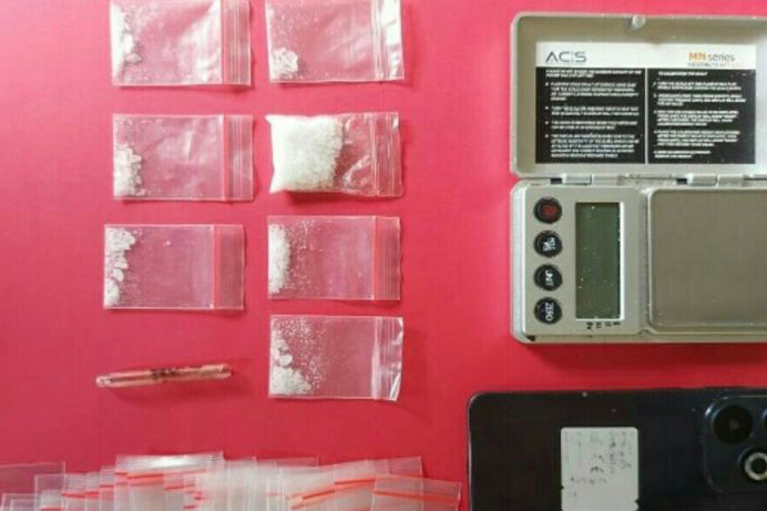 Ditresnarkoba Polda Sulut-Polres Minahasa tangkap pengedar sabu