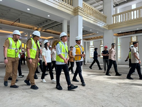 Wapres Gibran tinjau revitalisasi Stadion Teladan Medan