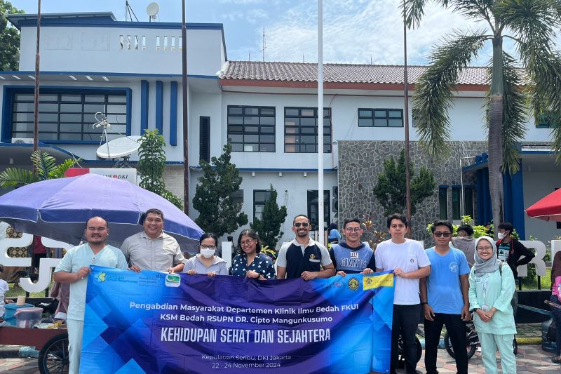 UI gelar operasi gratis penyuluhan kesehatan di Kepulauan Seribu UI gelar operasi gratis penyuluhan kesehatan di Kepulauan Seribu