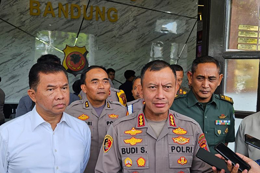 Polisi minta Pemkot Bandung hentikan proyek galian kabel udara Polisi minta Pemkot Bandung hentikan proyek galian kabel udara