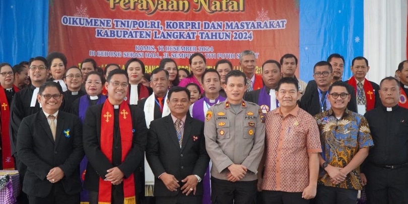 Perayaan Natal Oikumene: Pj Bupati Langkat ingatkan pentingnya kebersamaan dalam keberagaman Perayaan Natal Oikumene: Pj Bupati Langkat ingatkan pentingnya kebersamaan dalam keberagaman