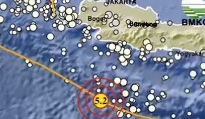 Gempa M5,2 guncang Sukabumi belum ada informasi kerusakan Gempa M5,2 guncang Sukabumi belum ada informasi kerusakan