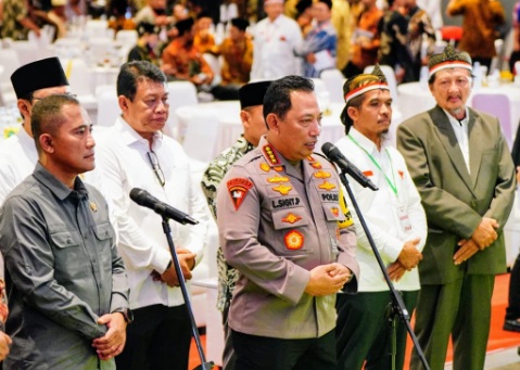 Kapolri apresiasi BNPT dan Densus 88 rangkul eks anggota JI kembali ke NKRI Kapolri apresiasi BNPT dan Densus 88 rangkul eks anggota JI kembali ke NKRI
