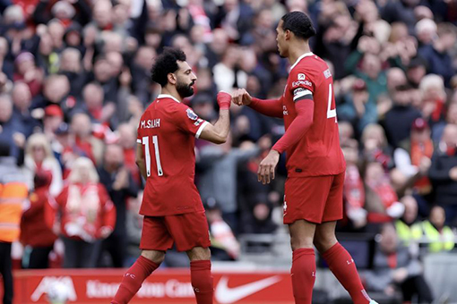 Arne Slot tak khawatir dengan situasi Arnold, Van Dijk, dan Salah Arne Slot tak khawatir dengan situasi Arnold, Van Dijk, dan Salah